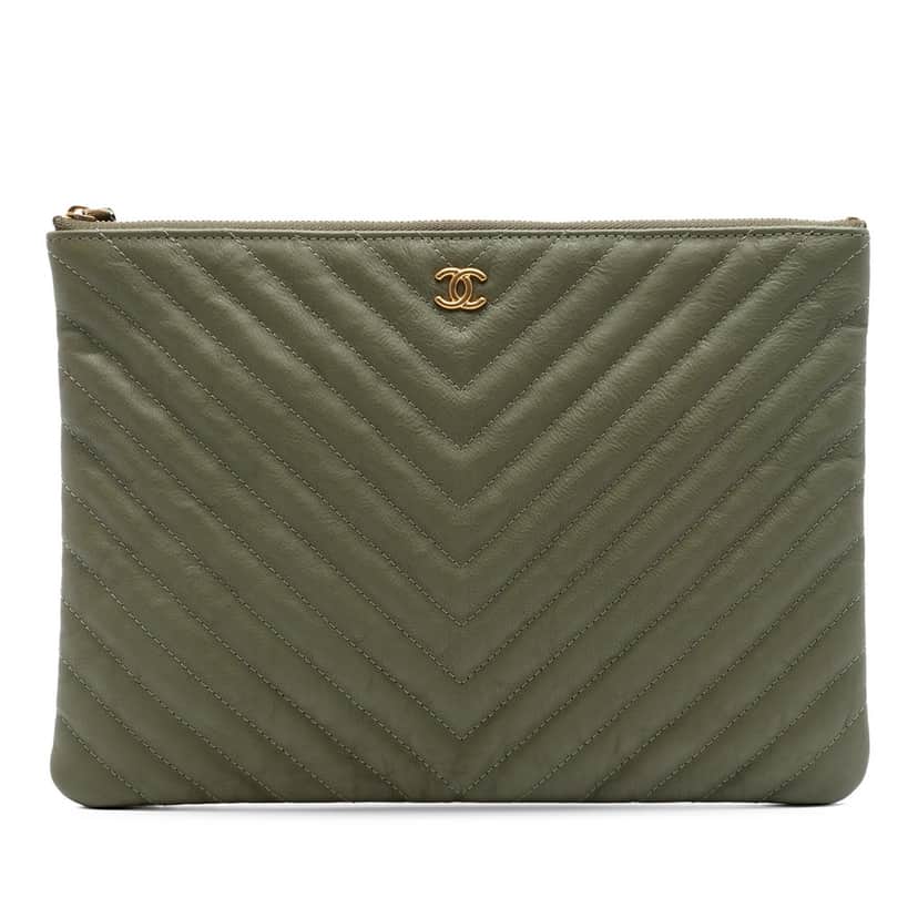 Chanel Medium Chevron Calfskin O Case Clutch Brown Leather Very good condition - Front View