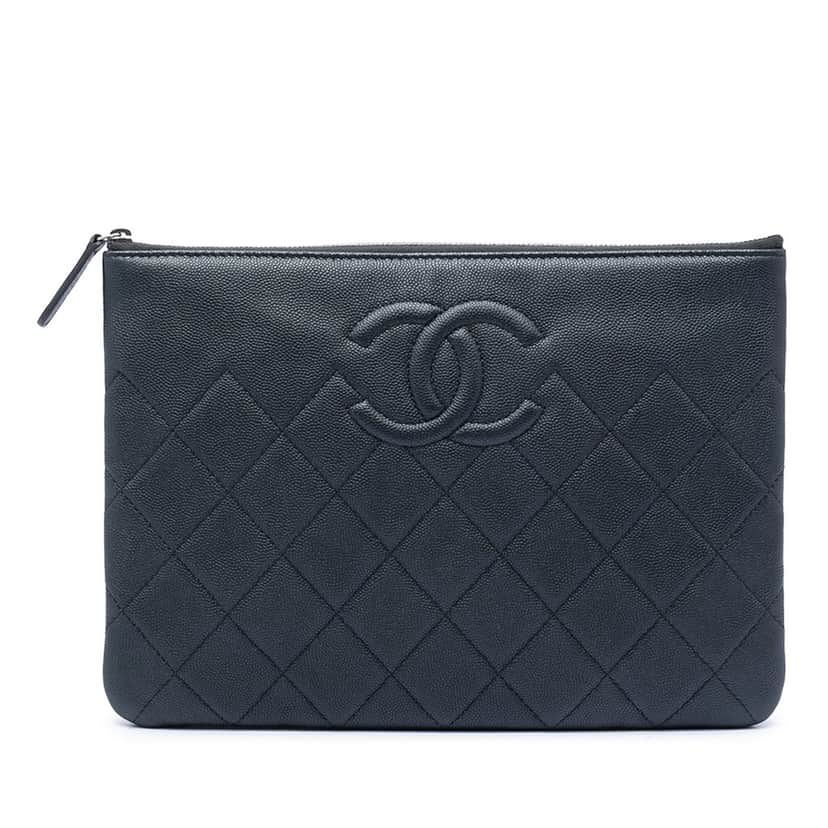 Chanel Medium CC Quilted Caviar O Case Clutch Black Leather Very good condition - Front View
