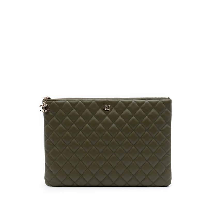 Chanel Large Quilted Lambskin Cuba La Habana O Case Clutch Green Leather Very good condition - Front View