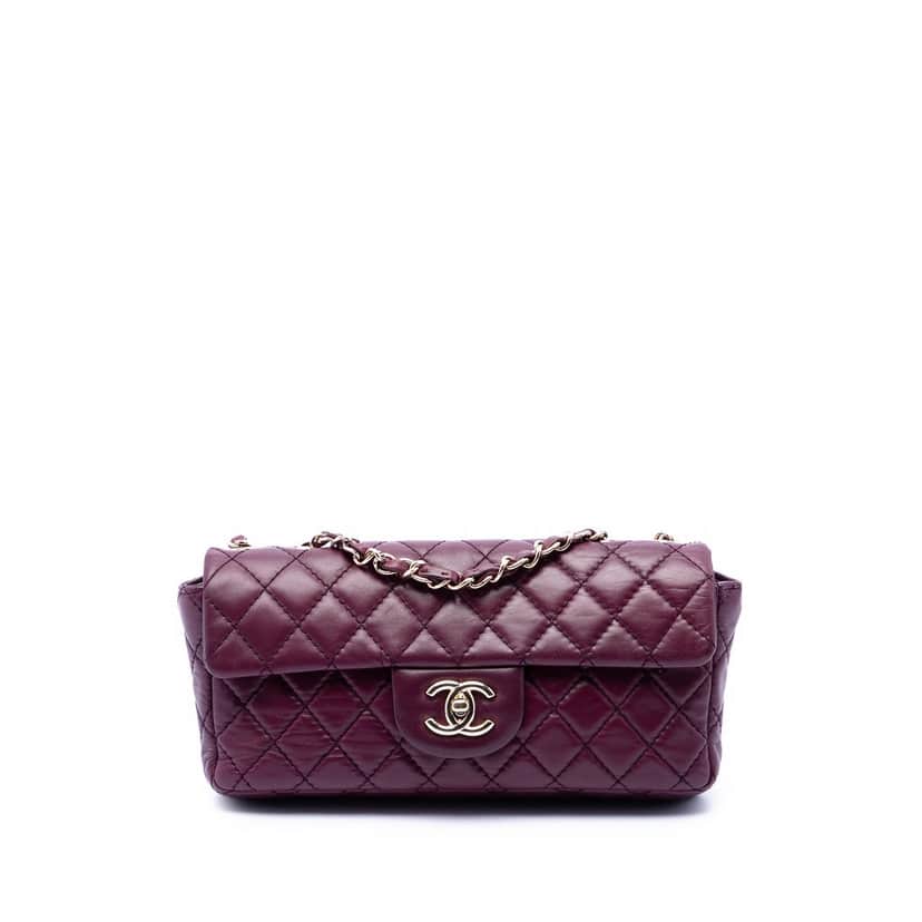 Chanel Classic Lambskin East West Single Flap Purple Leather Very good condition - Front View