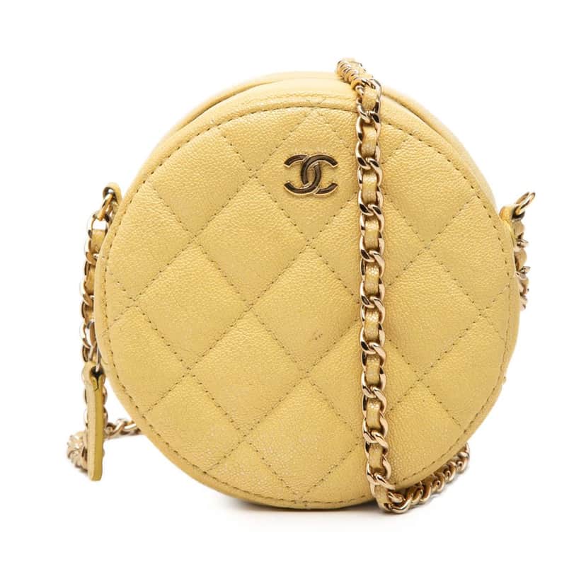 Chanel CC Quilted Caviar Round Clutch With Chain Yellow Leather Very good condition - Front View