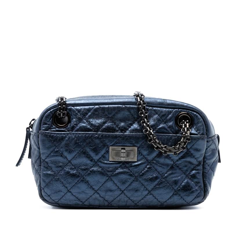 Chanel Small Metallic Quilted Aged Calfskin Reissue Camera Bag Blue Leather Very good condition - Front View