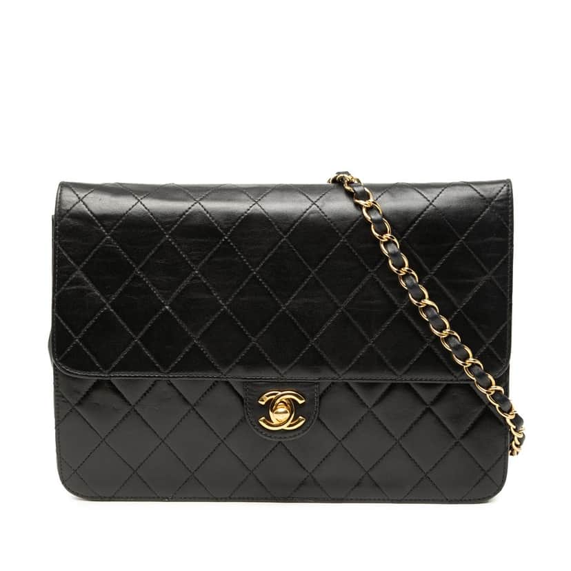 Chanel Medium CC Quilted Lambskin Single Flap Black Leather Very good condition - Front View