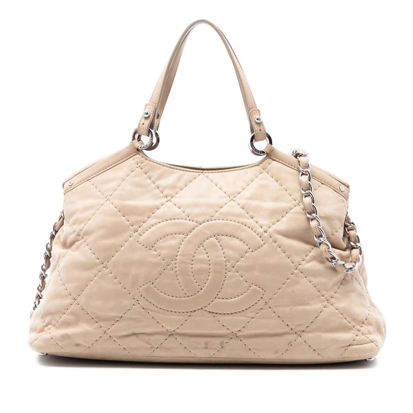 Chanel Small Iridescent Calfskin Sea Hit Tote Beige Leather Very good condition - Front View