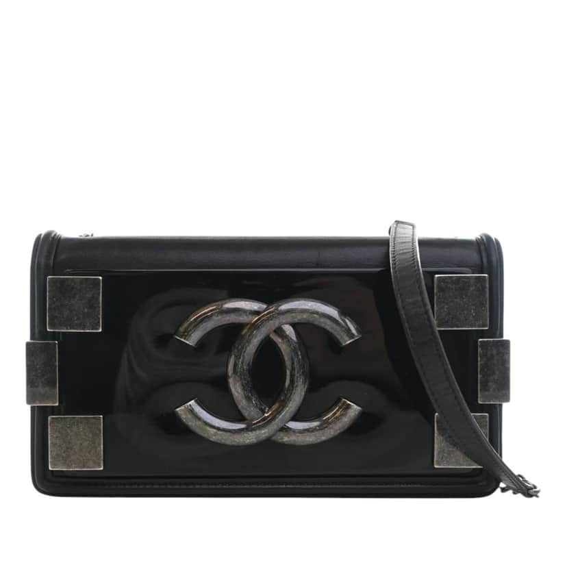 Chanel Lambskin and Acrylic Boy Brick Horizontal Flap Black Leather Very good condition - Front View