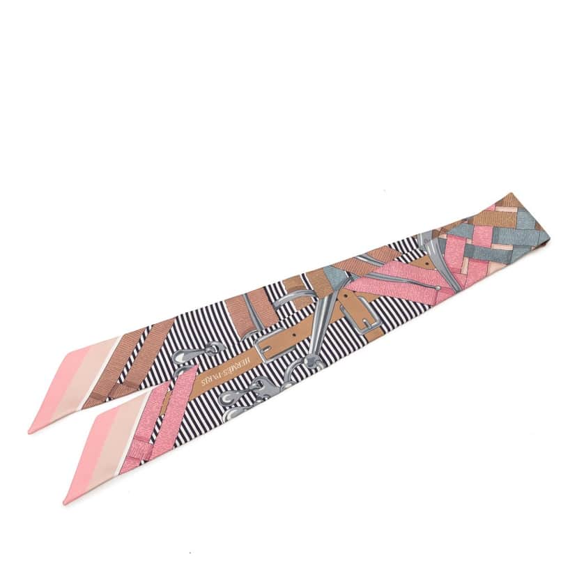 Hermès Mors a Jouets Chemise Twilly Silk Scarf Pink Never worn - Front View