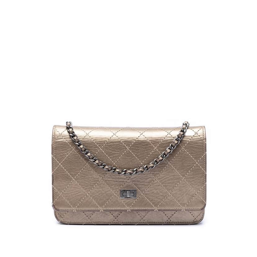 Chanel Quilted Metallic Aged Calfskin Reissue 2.55 Wallet on Chain Brown Leather Very good condition - Front View