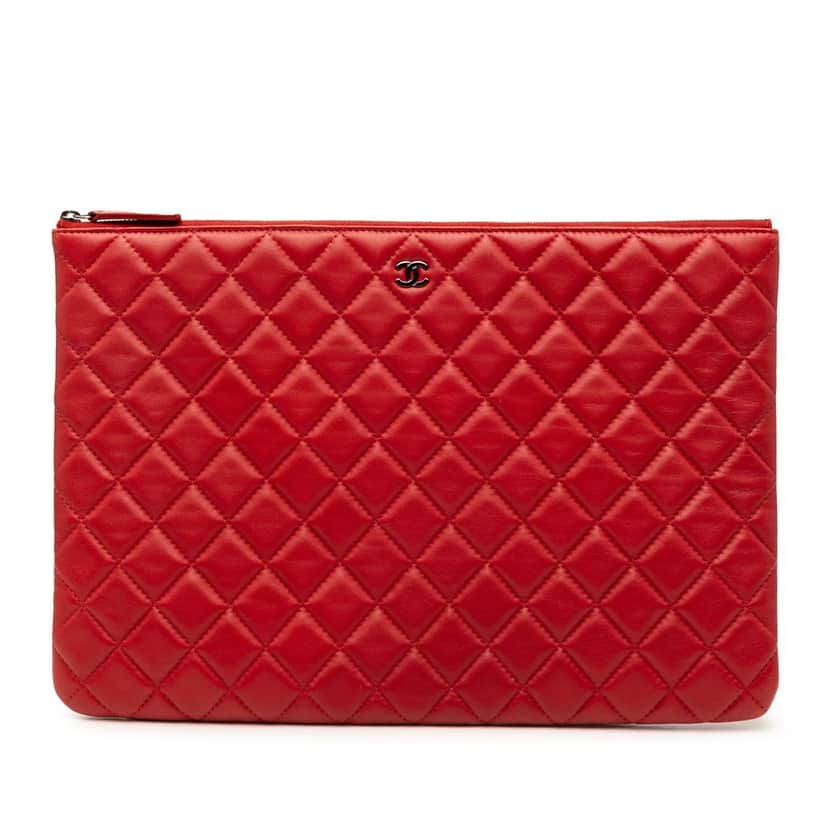 Chanel Large Quilted Lambskin O Case Clutch Red Leather Very good condition - Front View