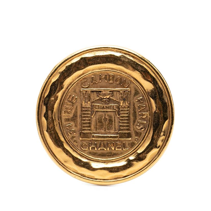 Chanel Gold Plated 31 Rue Cambon Brooch Gold Metal Very good condition - Front View