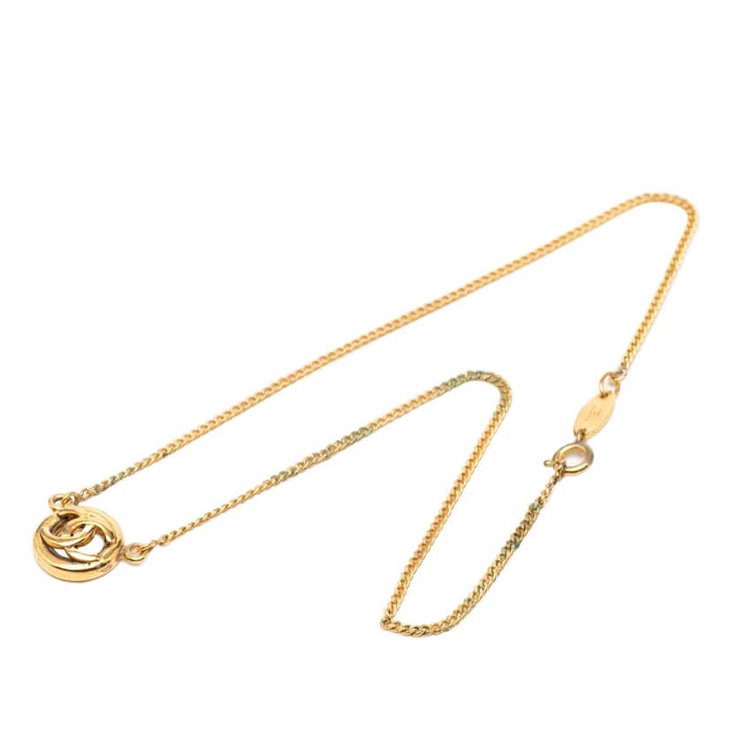 Chanel Gold Plated CC Logo Pendant Necklace Gold Metal Very good condition - Front View