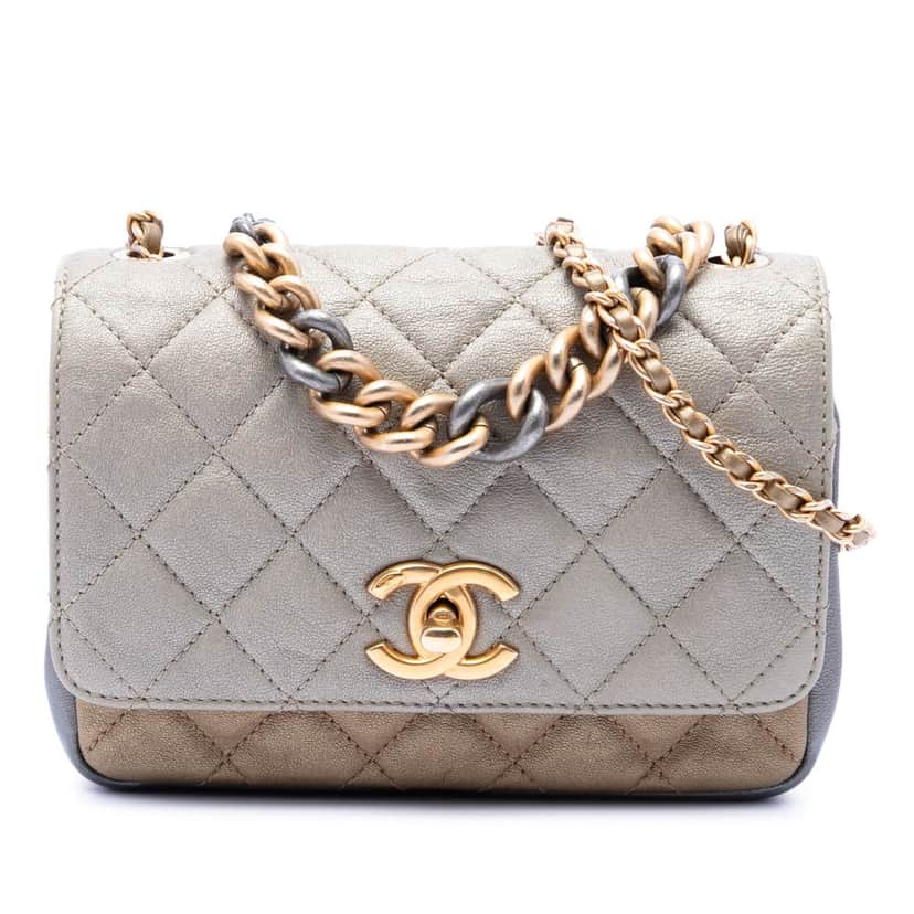 Chanel Small Tricolor Quilted Lambskin Camellia Flower Flap Gold Leather Good condition - Front View