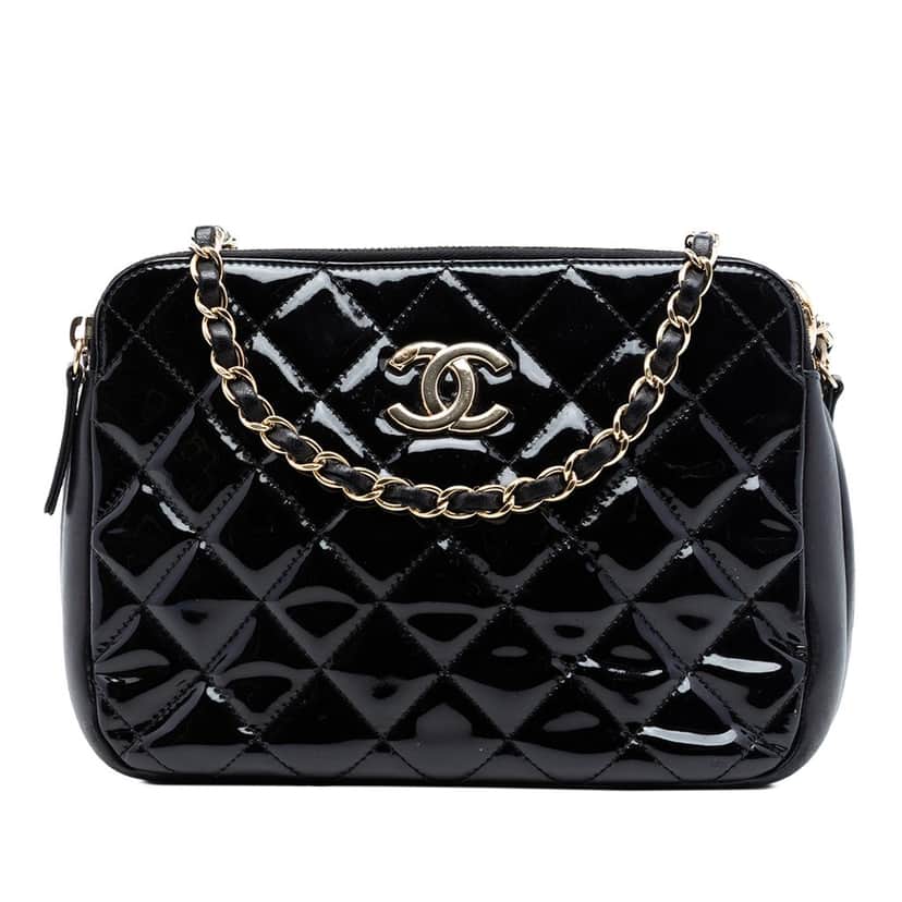 Chanel CC Quilted Patent Double Zip Camera Bag Black Leather Very good condition - Front View