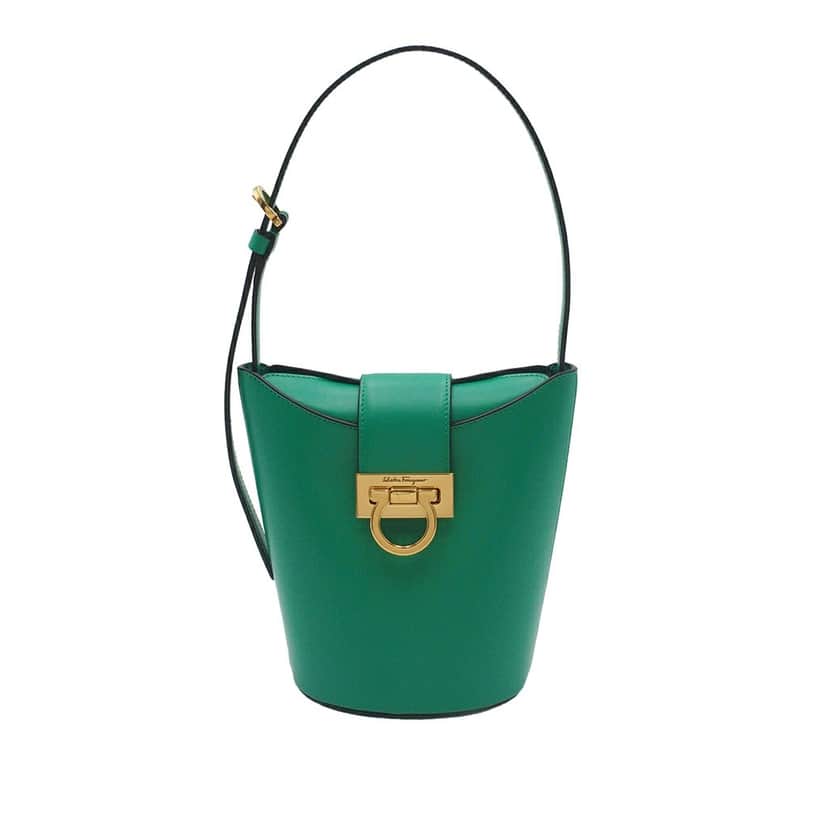 Ferragamo Small Leather Trifolio Shoulder Bag Green Leather Very good condition - Front View