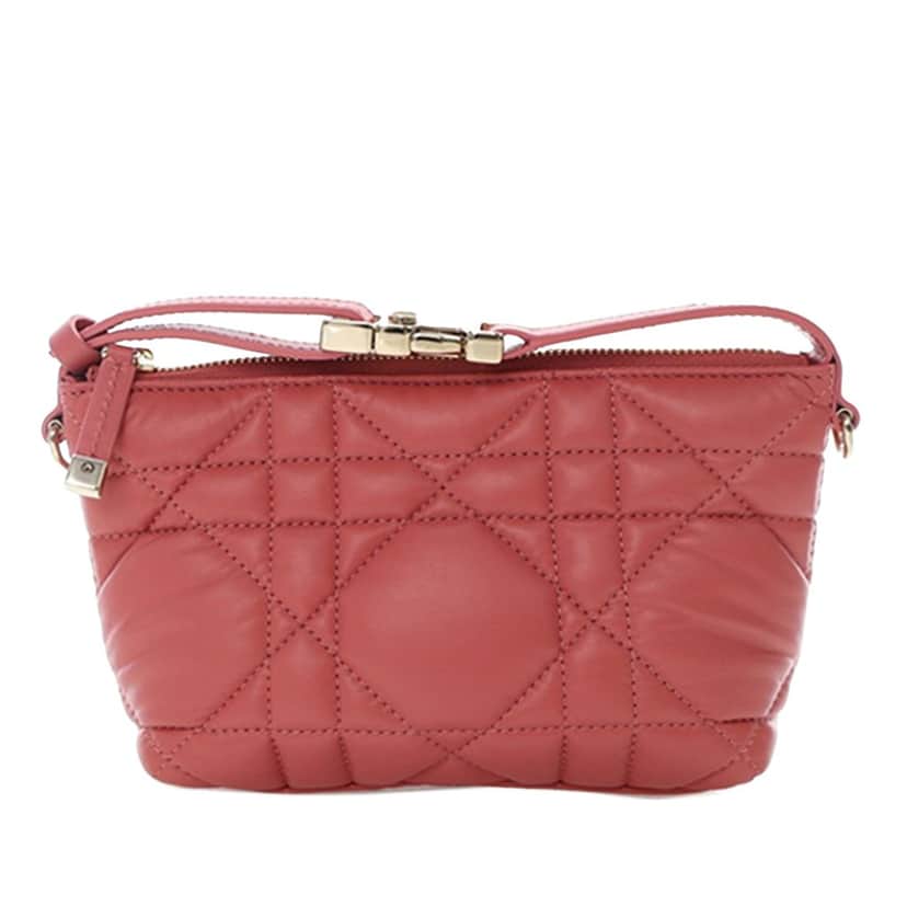 Dior Small Calfskin Macrocannage Diortravel Nomad Pouch Pink Leather Very good condition - Front View