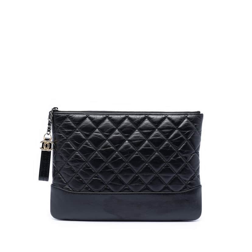 Chanel Medium Aged Calfskin Gabrielle O Case Clutch Black Leather Very good condition - Front View
