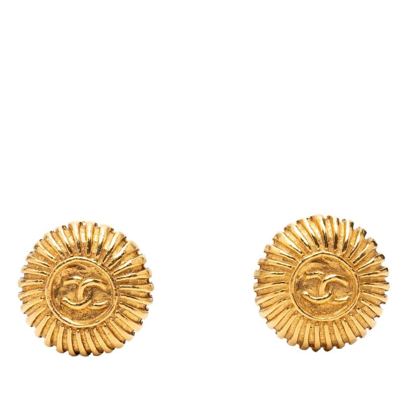 Chanel CC Gold Plated Round Clip On Earrings Gold Metal Very good condition - Front View