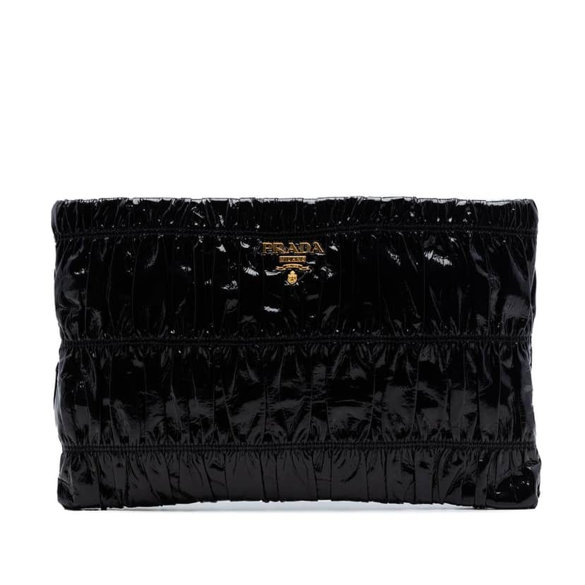 Prada Vernice Gaufre Clutch Black Leather Very good condition - Front View