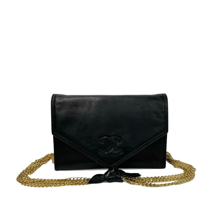 Chanel CC Lambskin Bow Chain Crossbody Black Leather Very good condition - Front View