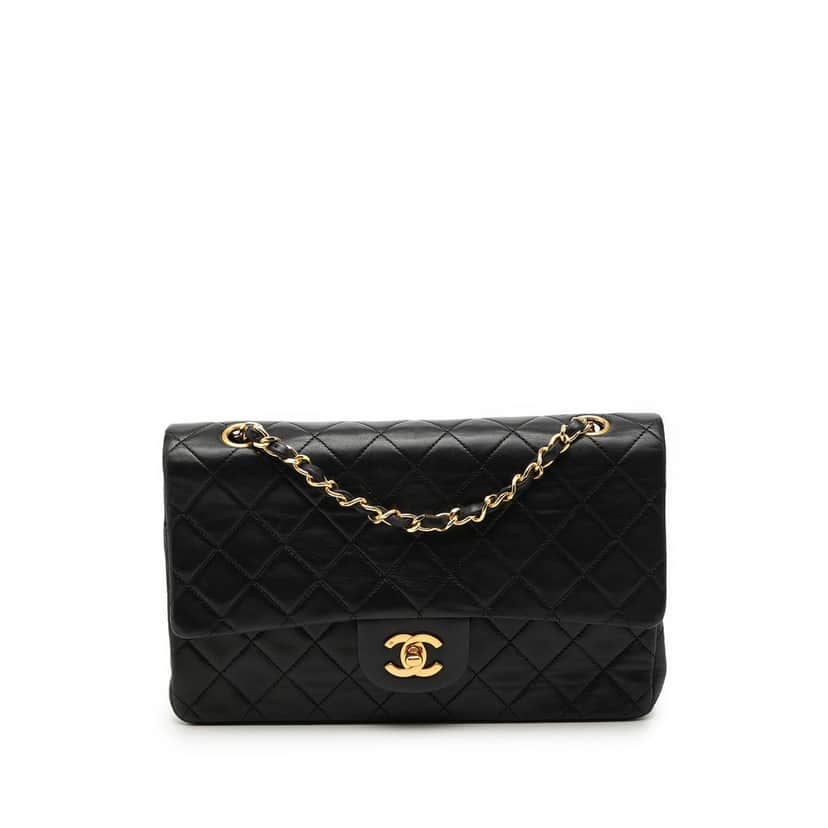 Chanel Medium Classic Lambskin Double Flap Black Leather Very good condition - Front View