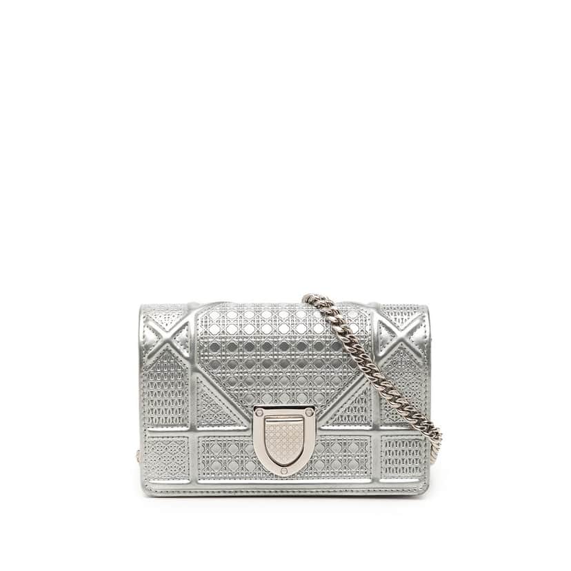 Dior Baby Metallic Patent Microcannage Diorama Flap Silver Leather Good condition - Front View