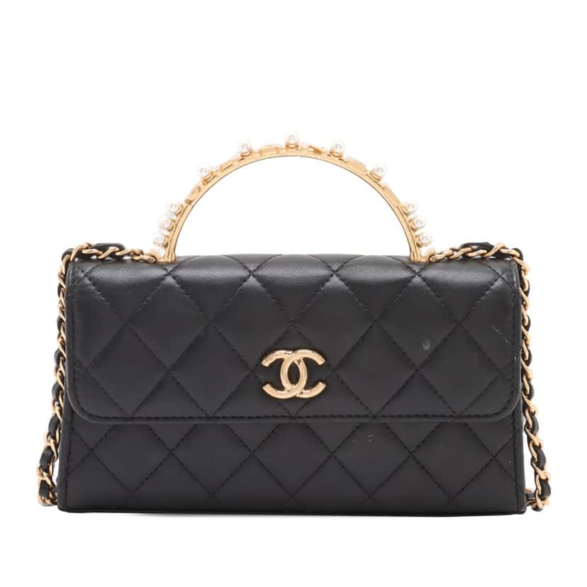 Chanel CC Quilted Lambskin Faux Pearl Top Handle Phone Holder with Chain Black Leather Very good condition - Front View