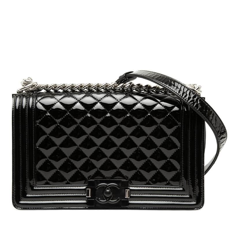 Chanel Old Medium Quilted Patent Acrylic Boy Flap Black Leather Very good condition - Front View