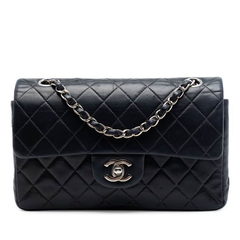 Chanel Small Classic Lambskin Double Flap Black Leather Very good condition - Front View
