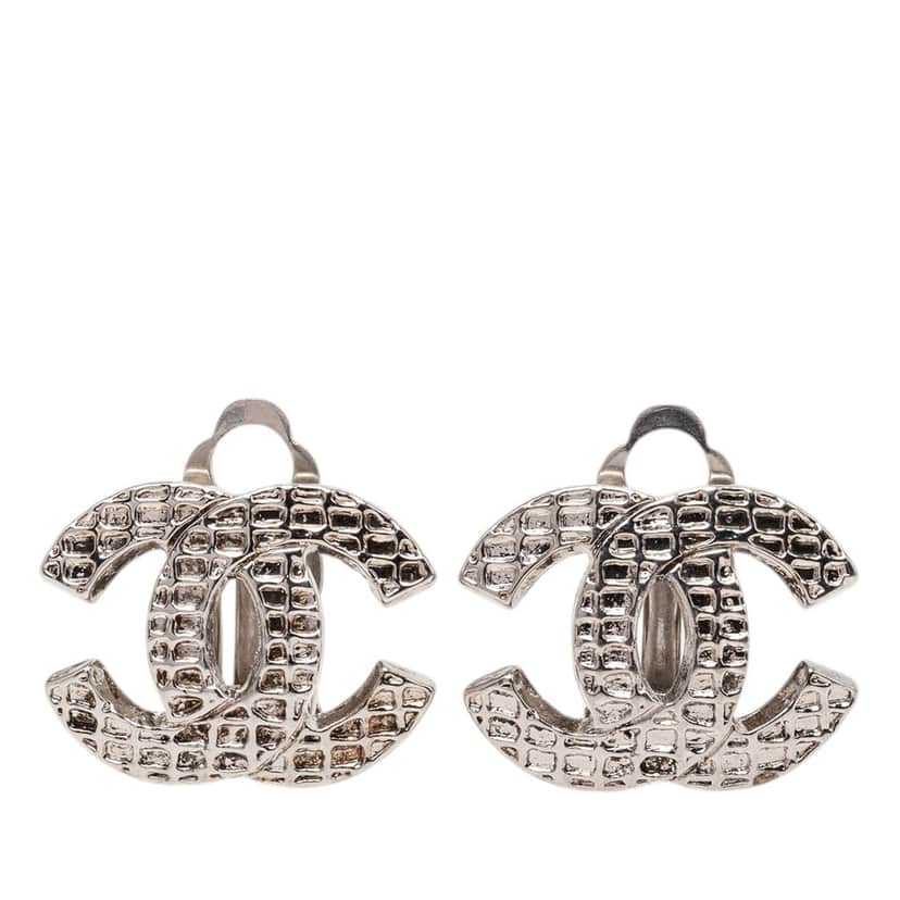Chanel CC Brass Clip On Earrings Silver Metal Very good condition - Front View