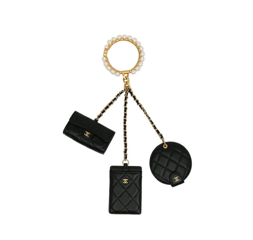 CHANEL Chanel 2021 Pearl Crown Cc Wristlet Multi Pouches Clutch Bag Pre-Owned Black Leather Good condition - Front View