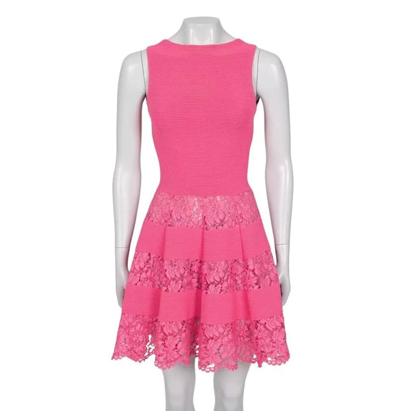 valentino Valentino Pink Lace Detail Dress - Size XS Pre-owned Pink Lace Good condition - Front View
