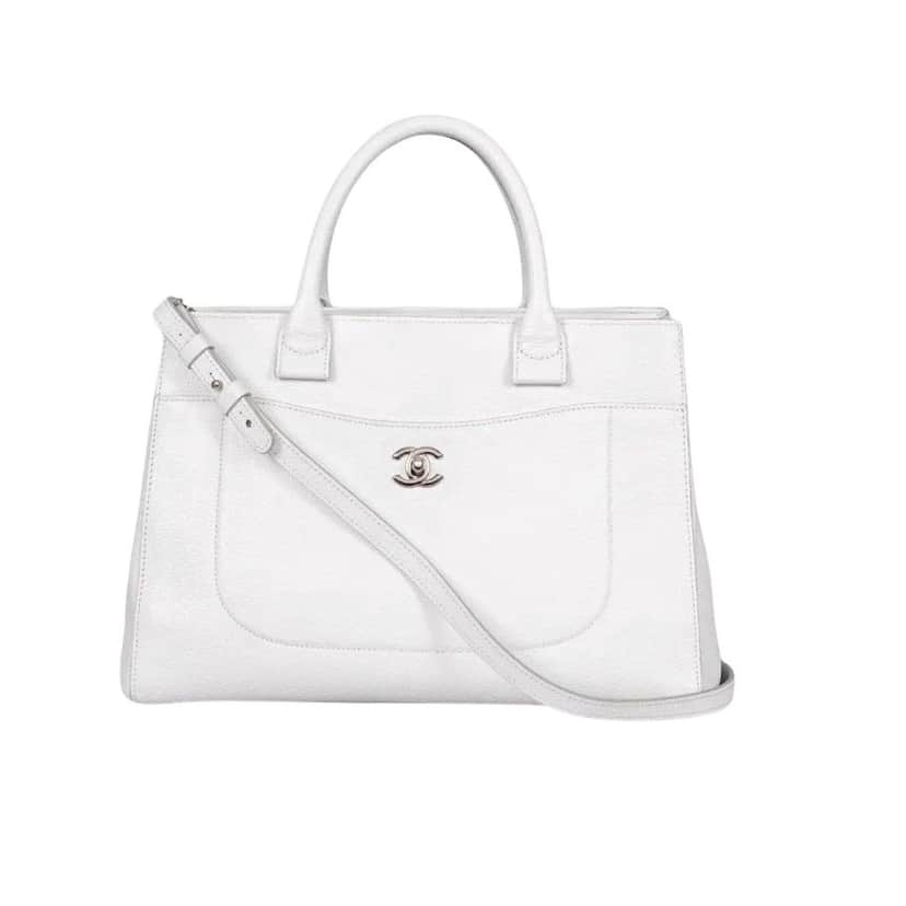 Chanel Chanel Neo Executive White Leather Tote Bag Pre-owned White Leather Good condition - Front View