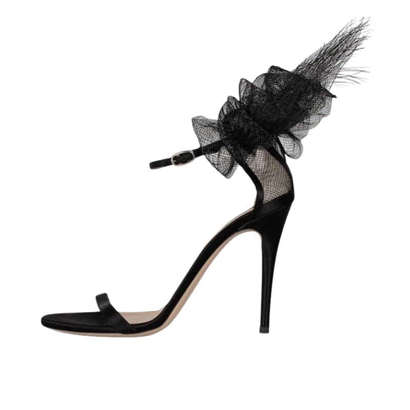 valentino Valentino Black Suede Bow Stiletto Sandals Size 39 pre-owned Black Suede Good condition - Front View