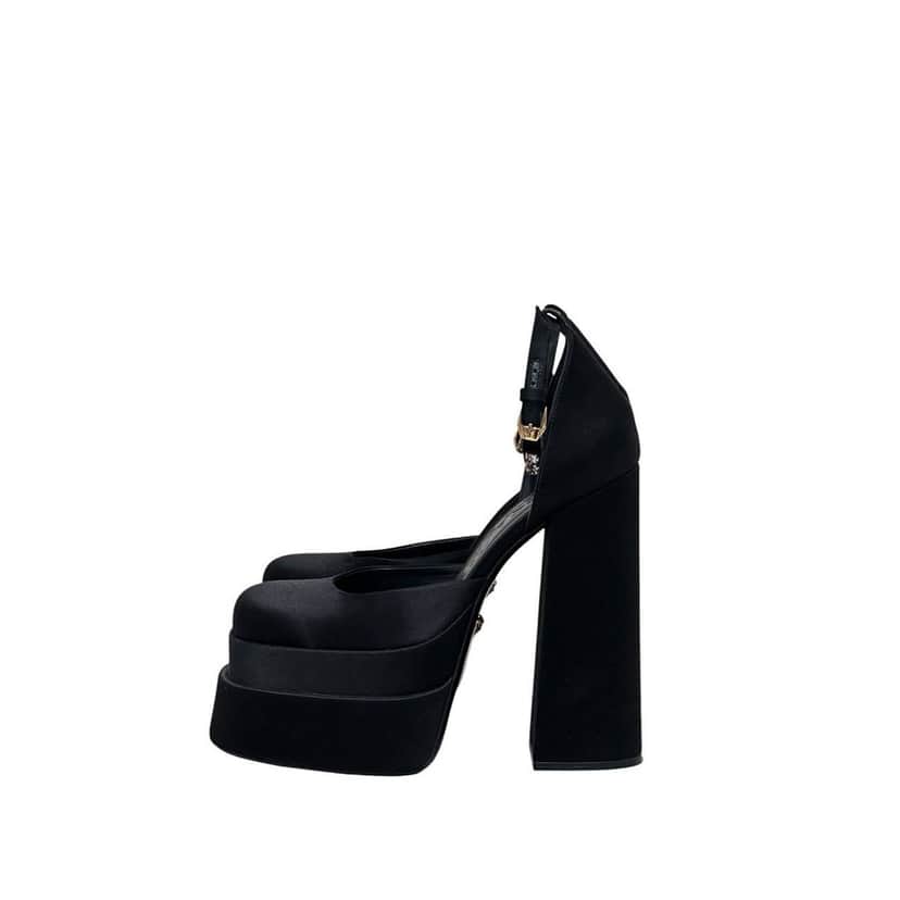 Versace Versace La Medusa Crystal Satin Block Heel Pumps Sz 38 pre-owned Black Satin Good condition - Front View