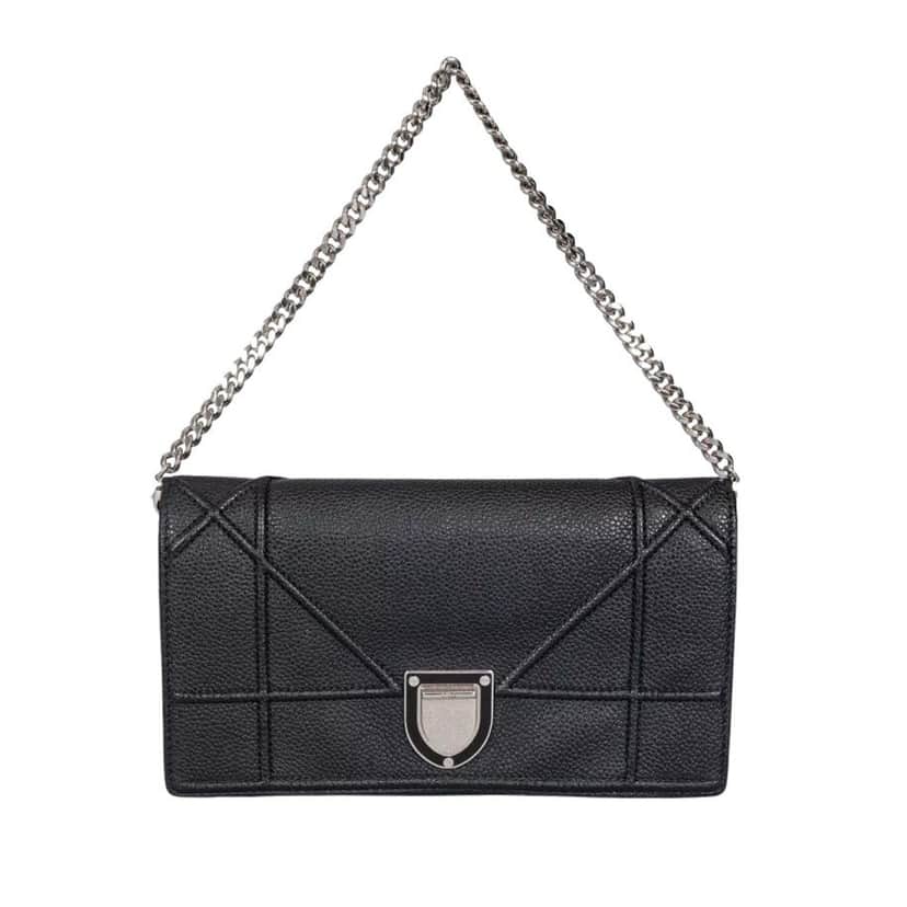 Christian Dior Christian Dior Diorama Black Leather Chain Clutch Pre-owned Black Leather Good condition - Front View