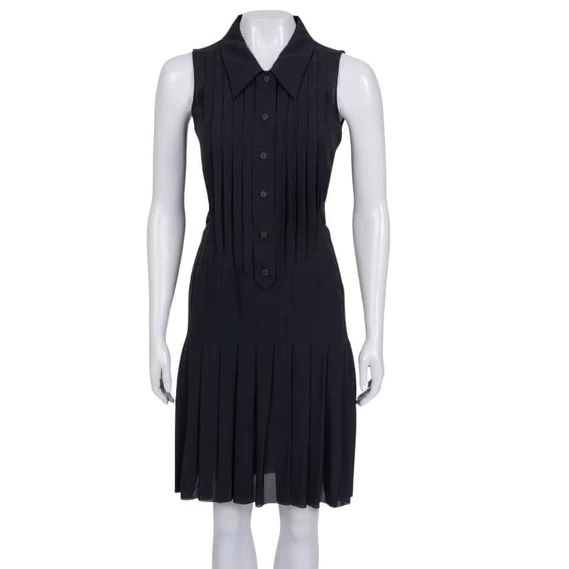 Chanel Chanel Black Silk Pleated Dress Sz.34 pre-owned Black Silk Good condition - Front View