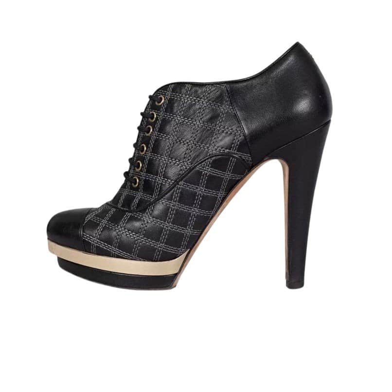 Chanel Chanel Black Leather Checkered Embroidery Ankle Boots Sz 37.5 pre-owned Black Leather Good condition - Front View