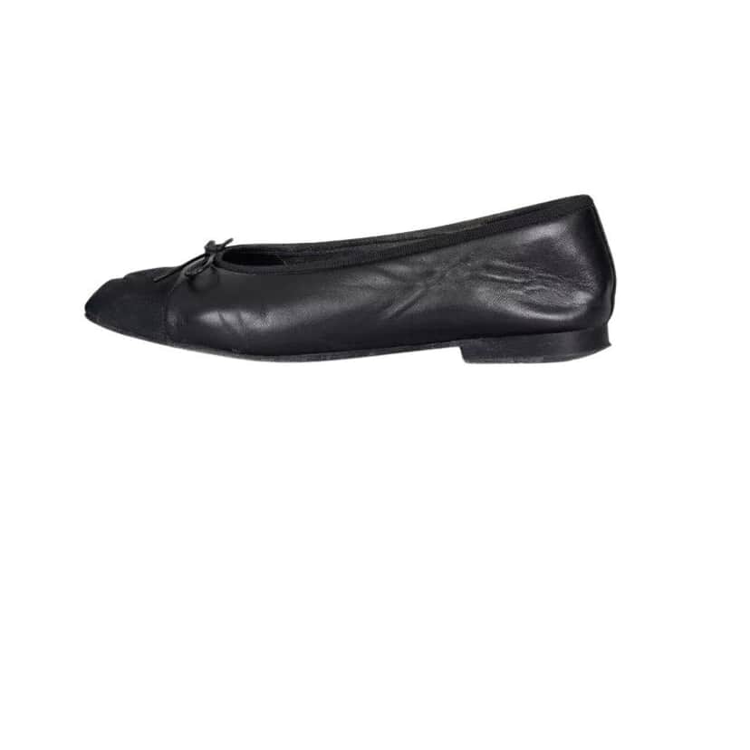 Chanel Chanel Black Leather  Textile Toe Ballet Flats Sz.37.5 pre-owned Black Leather Good condition - Front View