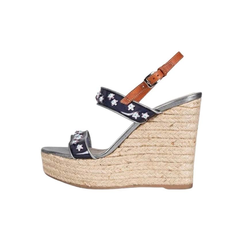 Christian Dior Christian Dior Gray Leather Wedge Sandals Sz 39 pre-owned Grey Leather Good condition - Front View