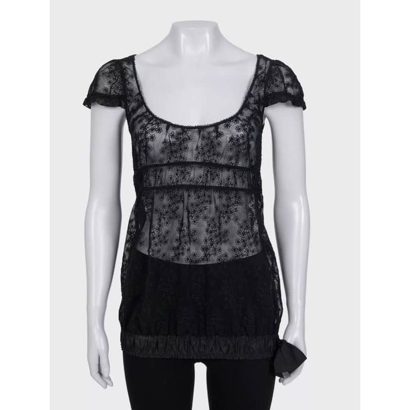 Chanel Chanel Elegant Black Lace Top with Bow - Size S / FR36 Pre-owned Black Lace Good condition - Front View