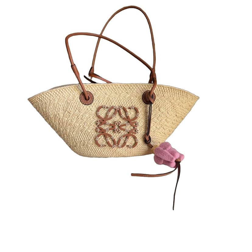 Loewe Anagram basket bag Beige Very good condition - Front View
