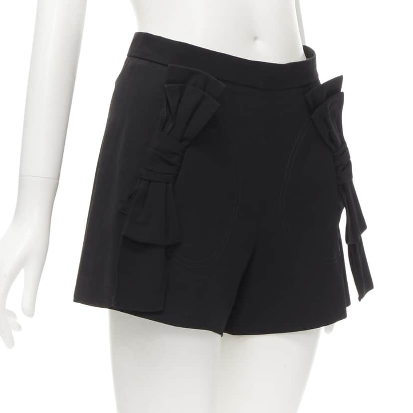 RED VALENTINO GARAVANI Bow Waist Shorts Black Viscose Never worn - Front View
