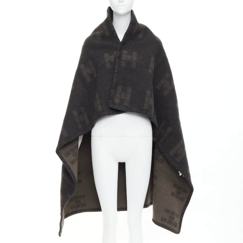 Hermes Product Khaki Fair condition - Front View