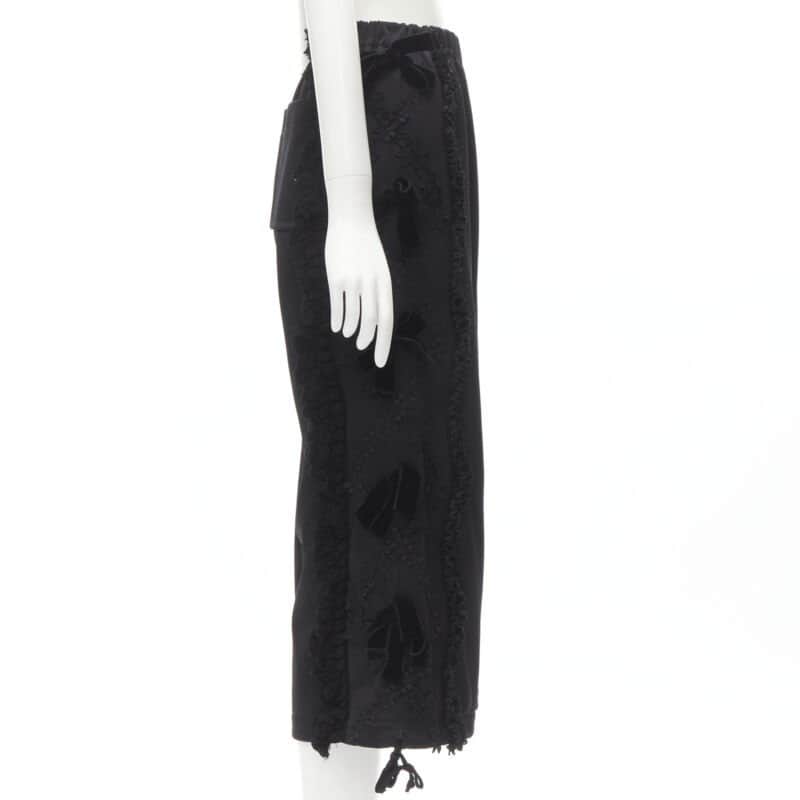 Comme Des Garcons Ruffle Velvet Pants Black Viscose Very good condition - Front View