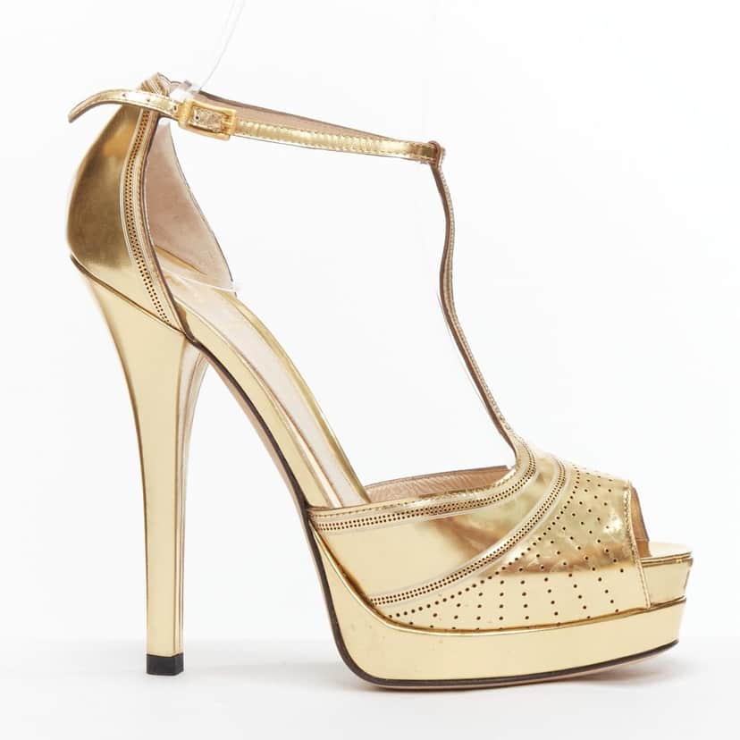 Fendi Flo T-Strap Platforms Gold Leather Fair condition - Front View