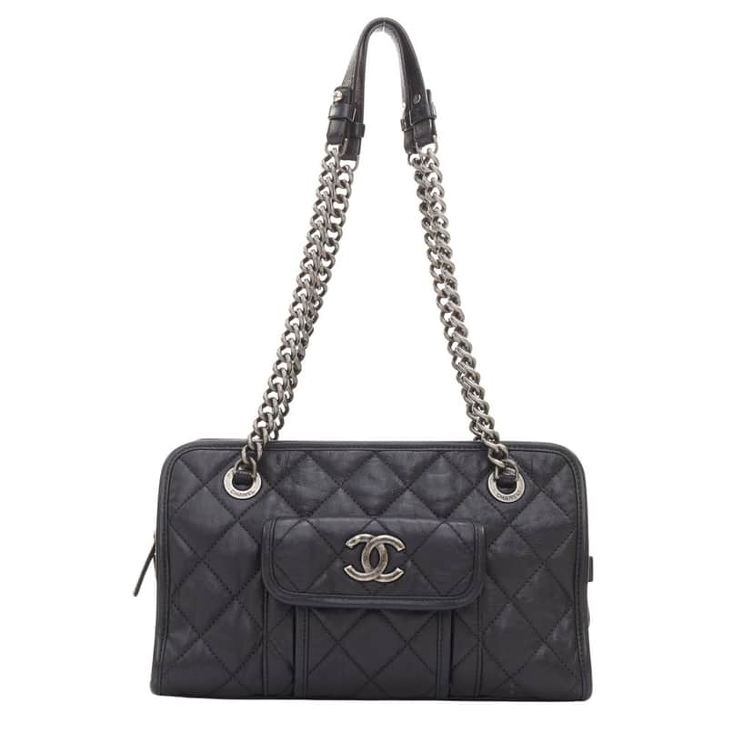 Chanel Calfskin Quilted Small Casual Riviera Zip Shoulder Bag Black Leather Good condition - Front View