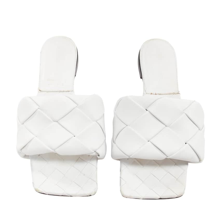 Bottega Veneta Lido White Leather Fair condition - Front View