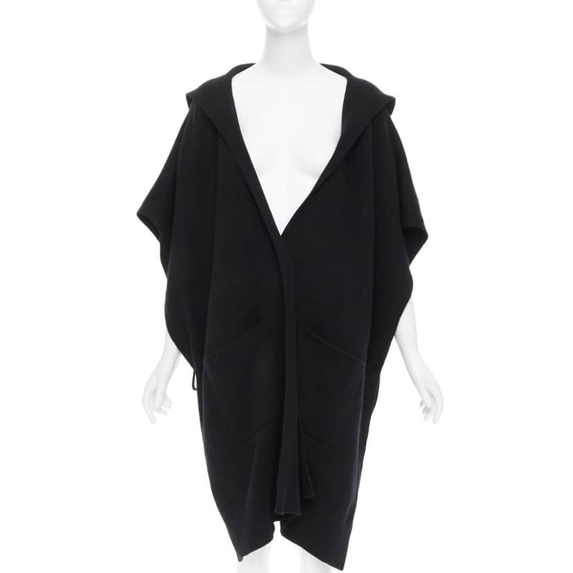 Hermes Product Black Cashmere Very good condition - Front View