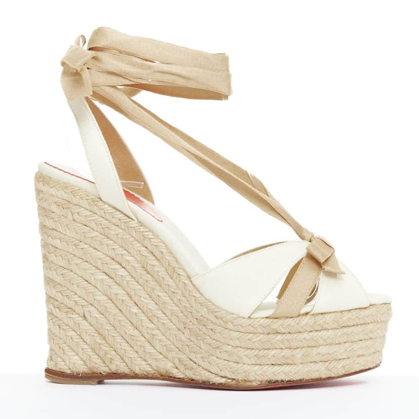 Christian Louboutin Isabelle Beige Polyester Very good condition - Front View