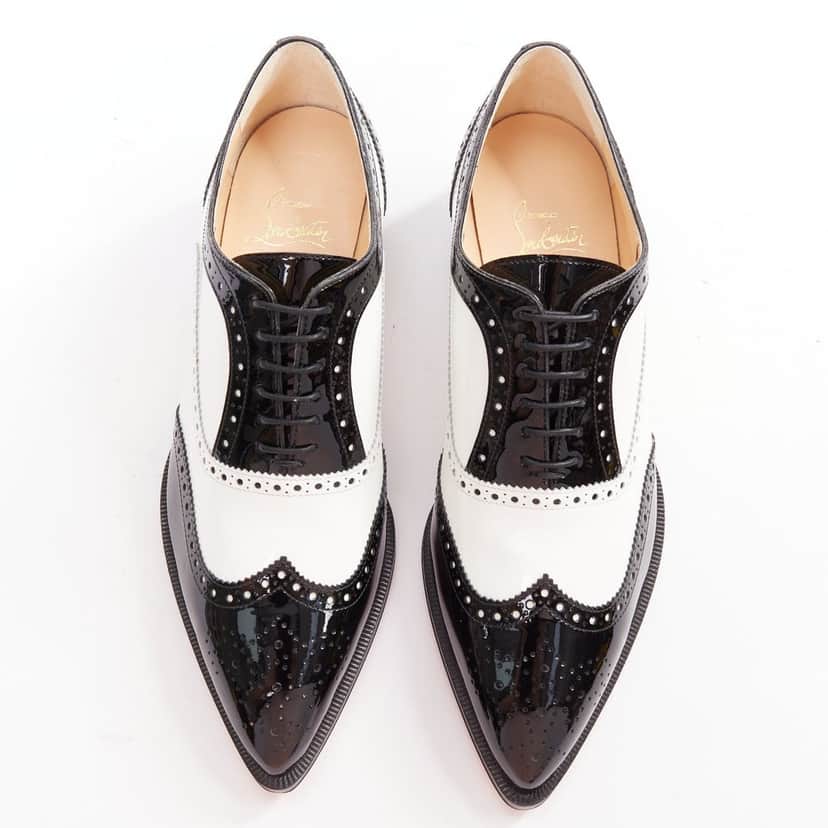 Christian Louboutin Zazou Fiori Flat Patent Black Leather Very good condition - Front View