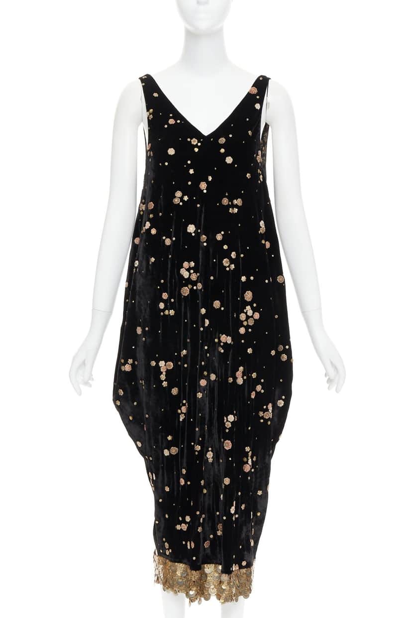 Sabyasachi Product Black Velvet Very good condition - Front View